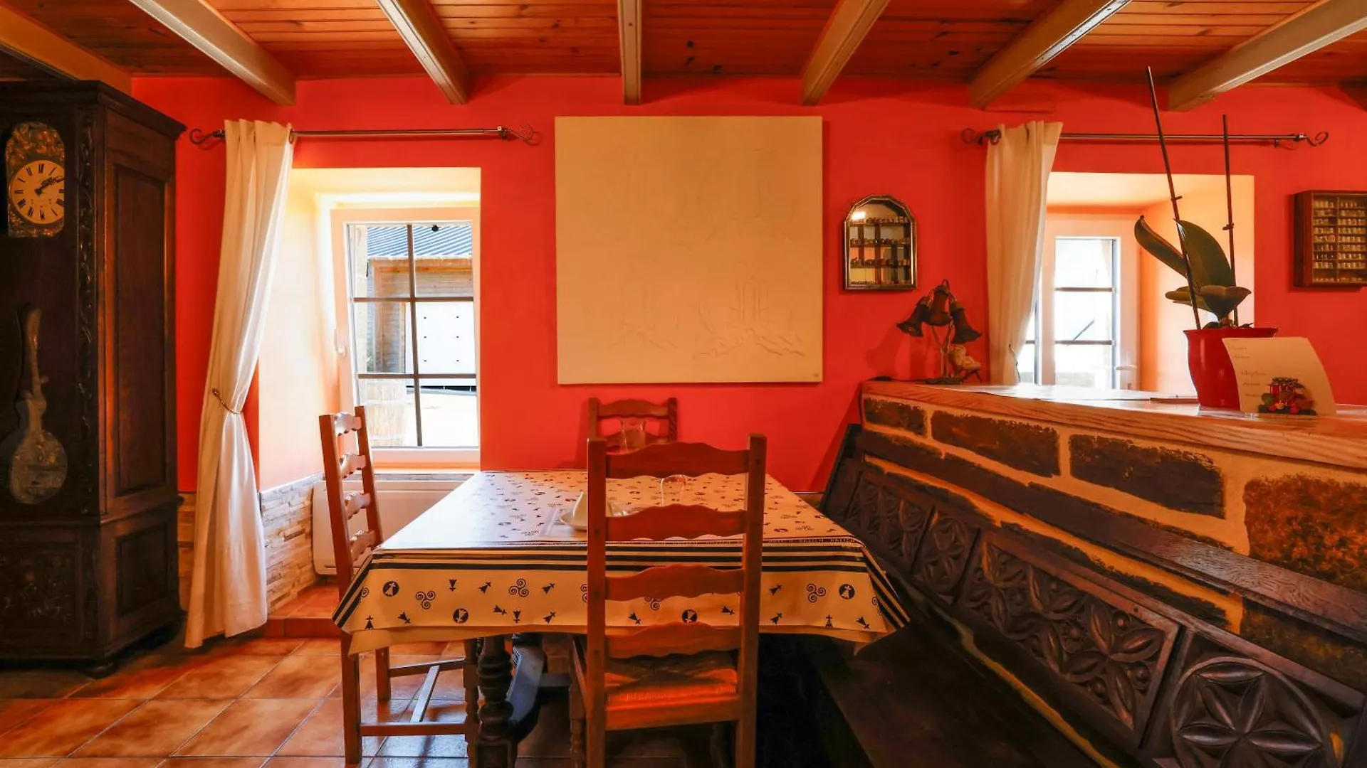Chambre Breizh Cast Γαλλία