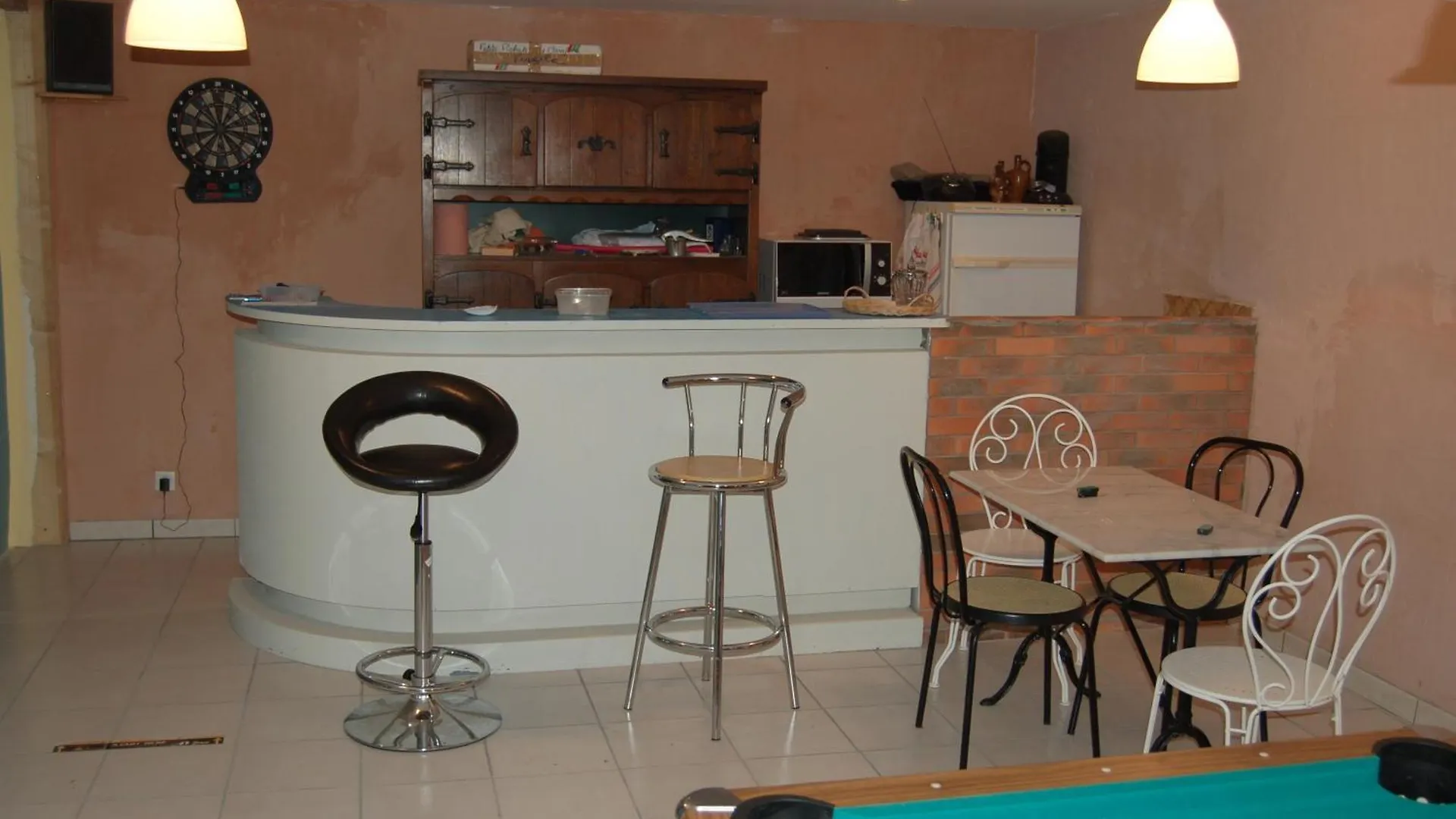 Chambre Breizh Cast